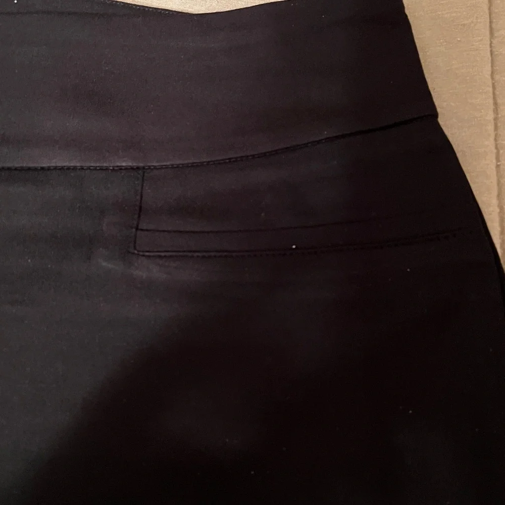 Dalia Black Tummy Control Pants - Picture 4 of 6
